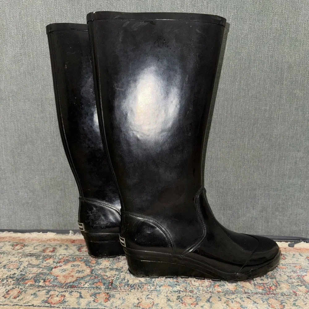 MICHAEL KORS Knee-High Rubber Black Wedge Heel Rain‎ Boots size 8